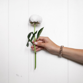 Braut Schmuck Abrazi 2019 Screen Shot 2018 07 13 At 14.58.56 E1531487462271 400x400 Sissi Brautmoden Magdeburg