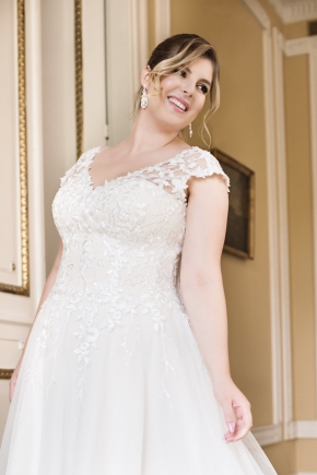 Mode De Pol Lovely 2019 Brautkleid LO 82T 02 Sissi Brautmoden Magdeburg