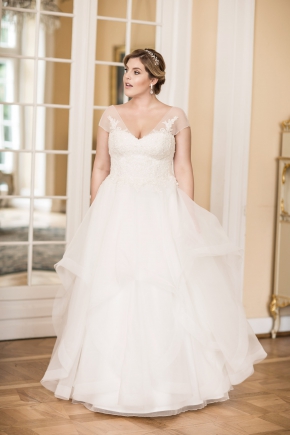 Mode De Pol Lovely 2019 Brautkleid LO 95 01 Sissi Brautmoden Magdeburg