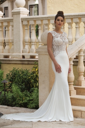 Sincerity Bridal 2019 Brautkleid 44070 FF Sissi Brautmoden Magdeburg