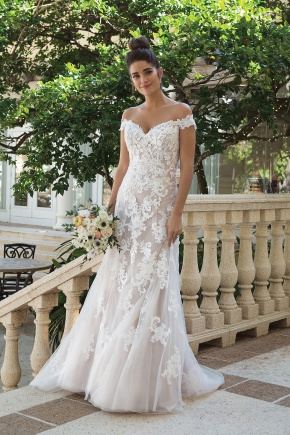 Sincerity Bridal 2019 Brautkleid 44075 FF Sissi Brautmoden Magdeburg