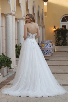 Sincerity Bridal 2019 Brautkleid 44076D FB Sissi Brautmoden Magdeburg
