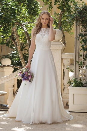 Sincerity Bridal 2019 Brautkleid 44085 FF Sissi Brautmoden Magdeburg