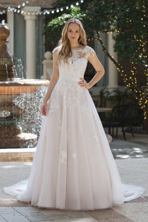Sincerity Bridal 2019 Brautkleid 44101 FF Sissi Brautmoden Magdeburg