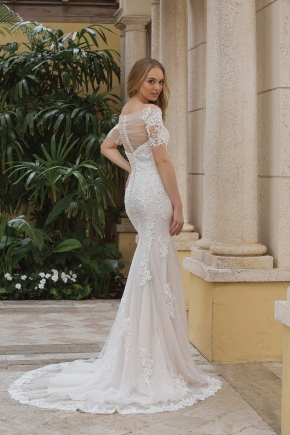 Sincerity Bridal 2019 Brautkleid 44102 FB Sissi Brautmoden Magdeburg