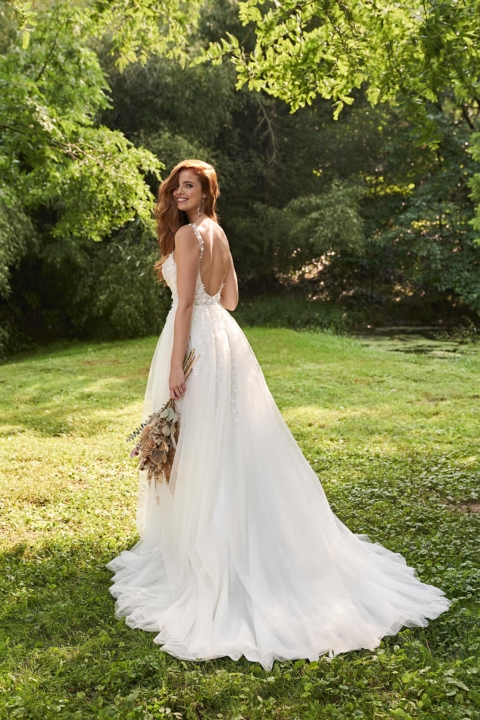 Lillian West 2023 Brautkleid 66233 LW FW22 FB 025 Sissi Brautmoden Magdeburg