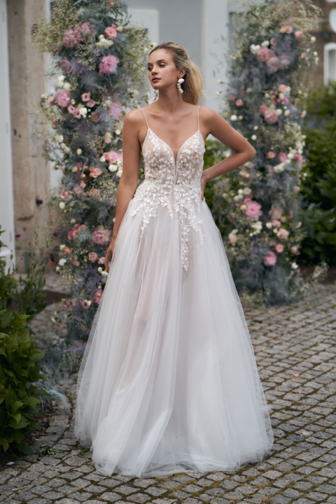 Annais Ola La 2024 Brautkleid Carmella Sissi Brautmoden Magdeburg