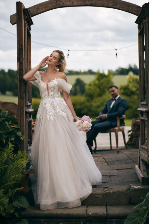 Annais Ola La 2024 Brautkleid Lorena front Sissi Brautmoden Magdeburg