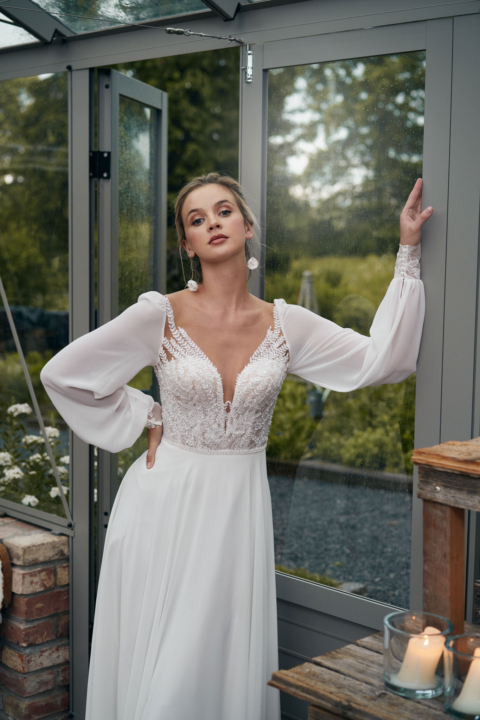 Annais Ola La 2024 Brautkleid Romassima front Sissi Brautmoden Magdeburg