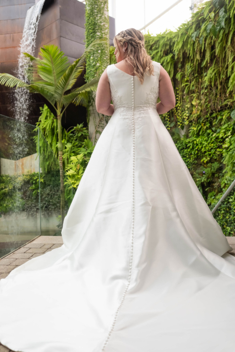 Bridalstar Curvy 2024 großen Größen Brautkleid Jiska Back Sissi Brautmoden Magdeburg