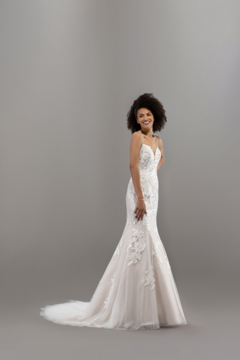 Eglantine 2024 Brautkleid C24 J3 FALBALA 41322 Sissi Brautmoden Magdeburg