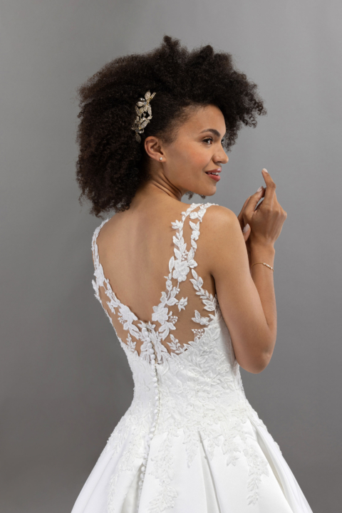 Eglantine 2024 Brautkleid C24 J3 FONDANTE 41427 Sissi Brautmoden Magdeburg