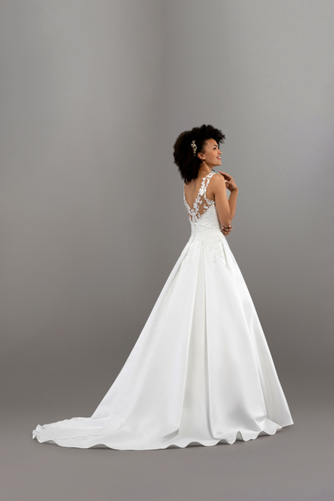 Eglantine 2024 Brautkleid C24 J3 FONDANTE 41451 Sissi Brautmoden Magdeburg