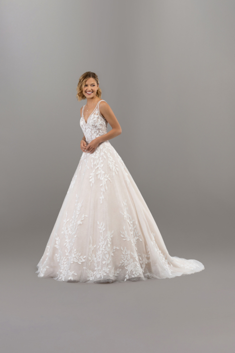 Eglantine 2024 Brautkleid C24 J5 FALAISE 42839 Sissi Brautmoden Magdeburg