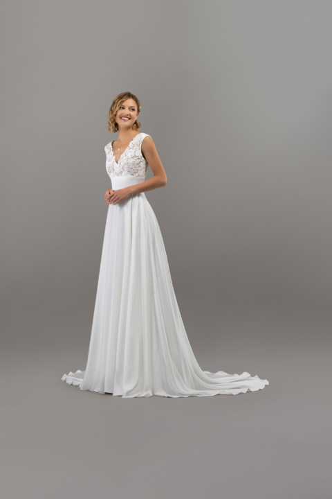 Eglantine 2024 Brautkleid C24 J5 FASHION 42923 Sissi Brautmoden Magdeburg