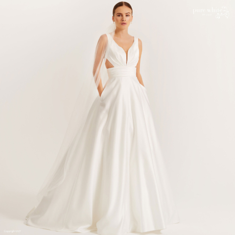 Lilly 2024 Brautkleid 08 4486 CR 1 Sissi Brautmoden in Magdeburg