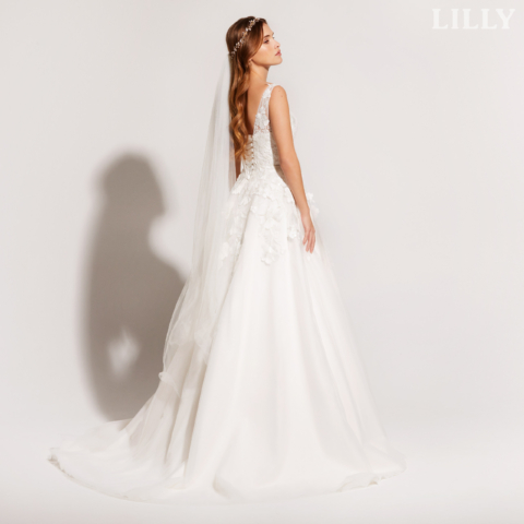 Lilly 2024 Brautkleid 08 4492 NU 2 Sissi Brautmoden in Magdeburg