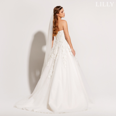 Lilly 2024 Brautkleid 08 4493 NU 2 Sissi Brautmoden in Magdeburg