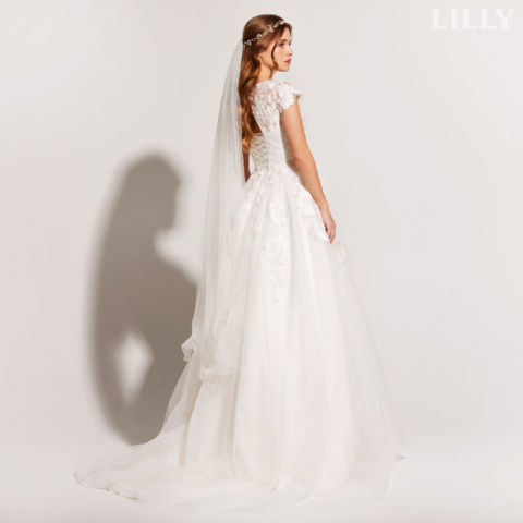 Lilly 2024 Brautkleid 08 4494 NU 2 Sissi Brautmoden in Magdeburg