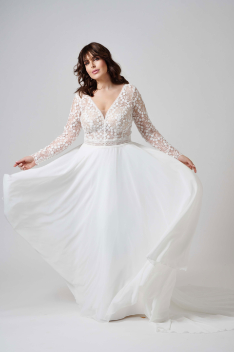 Lovely Plus Size 2024 großen Größen Brautkleid LO 402T 02 Sissi Brautmoden Magdeburg