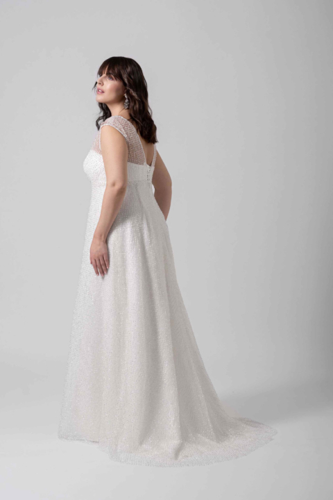 Lovely Plus Size 2024 großen Größen Brautkleid LO 424T 02 Sissi Brautmoden Magdeburg