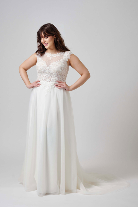 Lovely Plus Size 2024 großen Größen Brautkleid LO 442T 02 Sissi Brautmoden Magdeburg