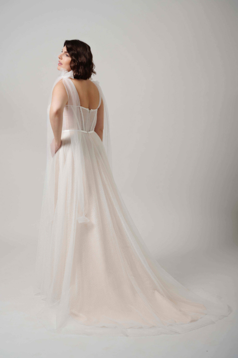 Lovely Plus Size 2024 großen Größen Brautkleid LO 448T 04 Sissi Brautmoden Magdeburg