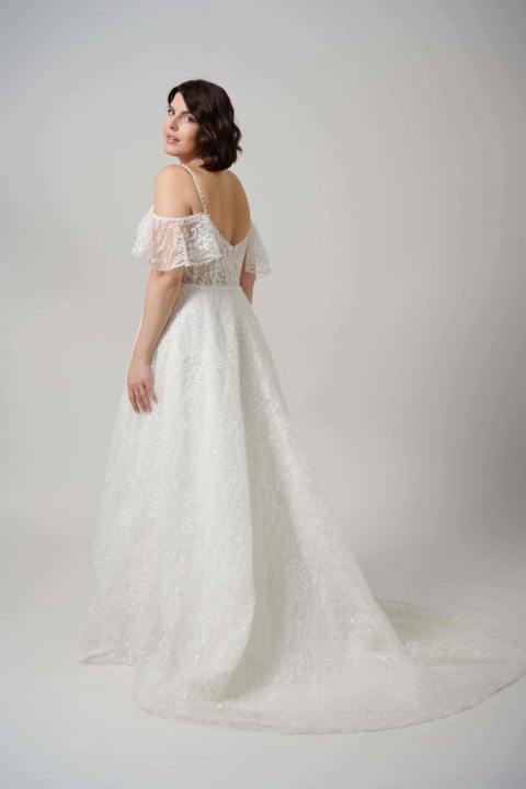 Lovely Plus Size 2024 großen Größen Brautkleid LO 451T 02 Sissi Brautmoden Magdeburg