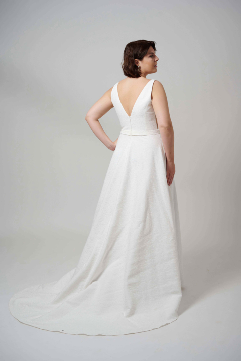 Lovely Plus Size 2024 großen Größen Brautkleid LO 453T 02 Sissi Brautmoden Magdeburg