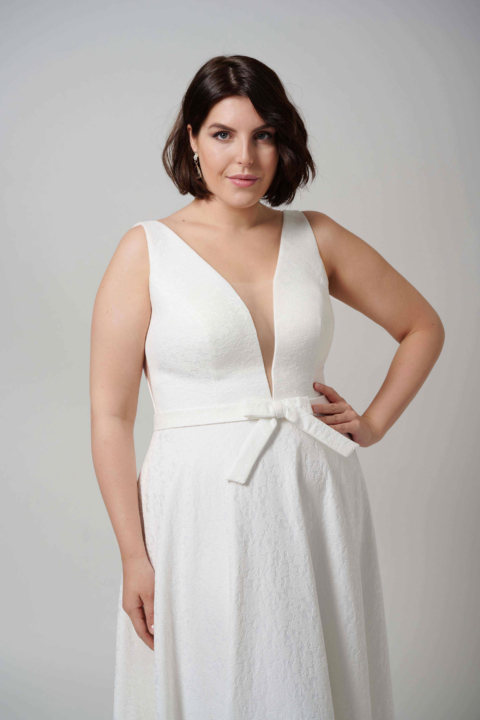 Lovely Plus Size 2024 großen Größen Brautkleid LO 453T 04 Sissi Brautmoden Magdeburg