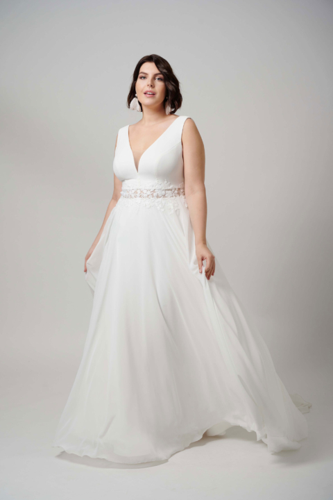 Lovely Plus Size 2024 großen Größen Brautkleid LO 454T 09 Sissi Brautmoden Magdeburg