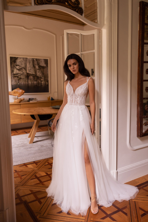 Mode de Pol 2024 Brautkleid E 5491 01 Sissi Brautmoden Magdeburg