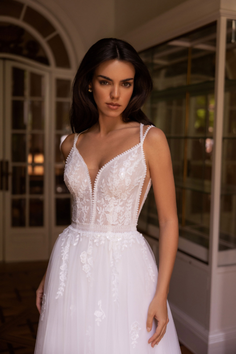 Mode de Pol 2024 Brautkleid E 5491 03 Sissi Brautmoden Magdeburg