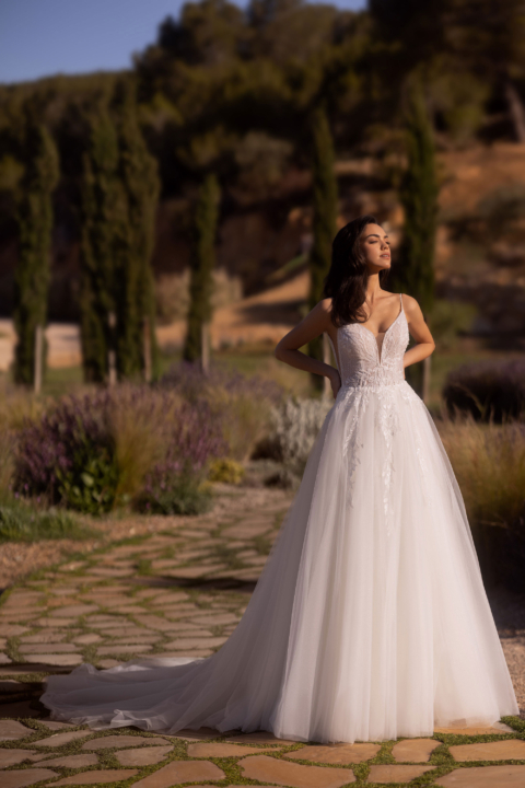 Mode de Pol 2024 Brautkleid E 5500 01 Sissi Brautmoden Magdeburg