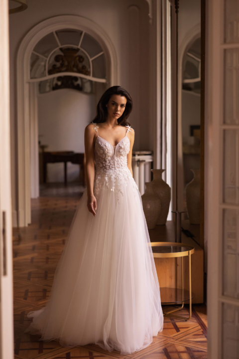Mode de Pol 2024 Brautkleid E 5517 01 Sissi Brautmoden Magdeburg