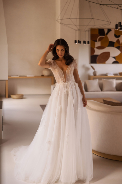 Mode de Pol 2024 Brautkleid E 5525 04 Sissi Brautmoden Magdeburg