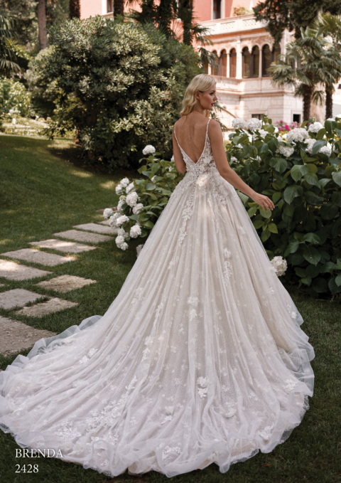 Vanilla Sposa 2024 Brautkleid PRINCESS akt50 Sissi Brautmoden Magdeburg