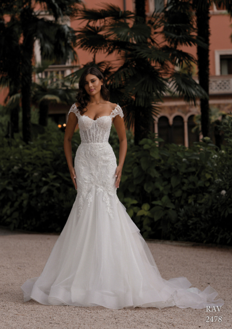Vanilla Sposa 2024 Brautkleid SENSUAL15 Sissi Brautmoden Magdeburg